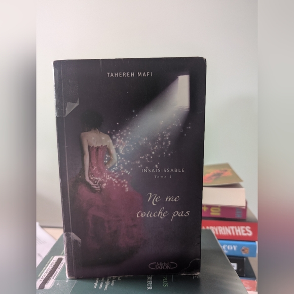 Shatter me série en français (in french) - Picture 2 of 7